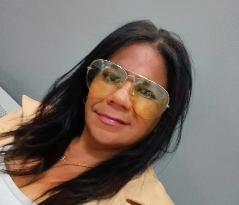 Roberta Shimit, cliente